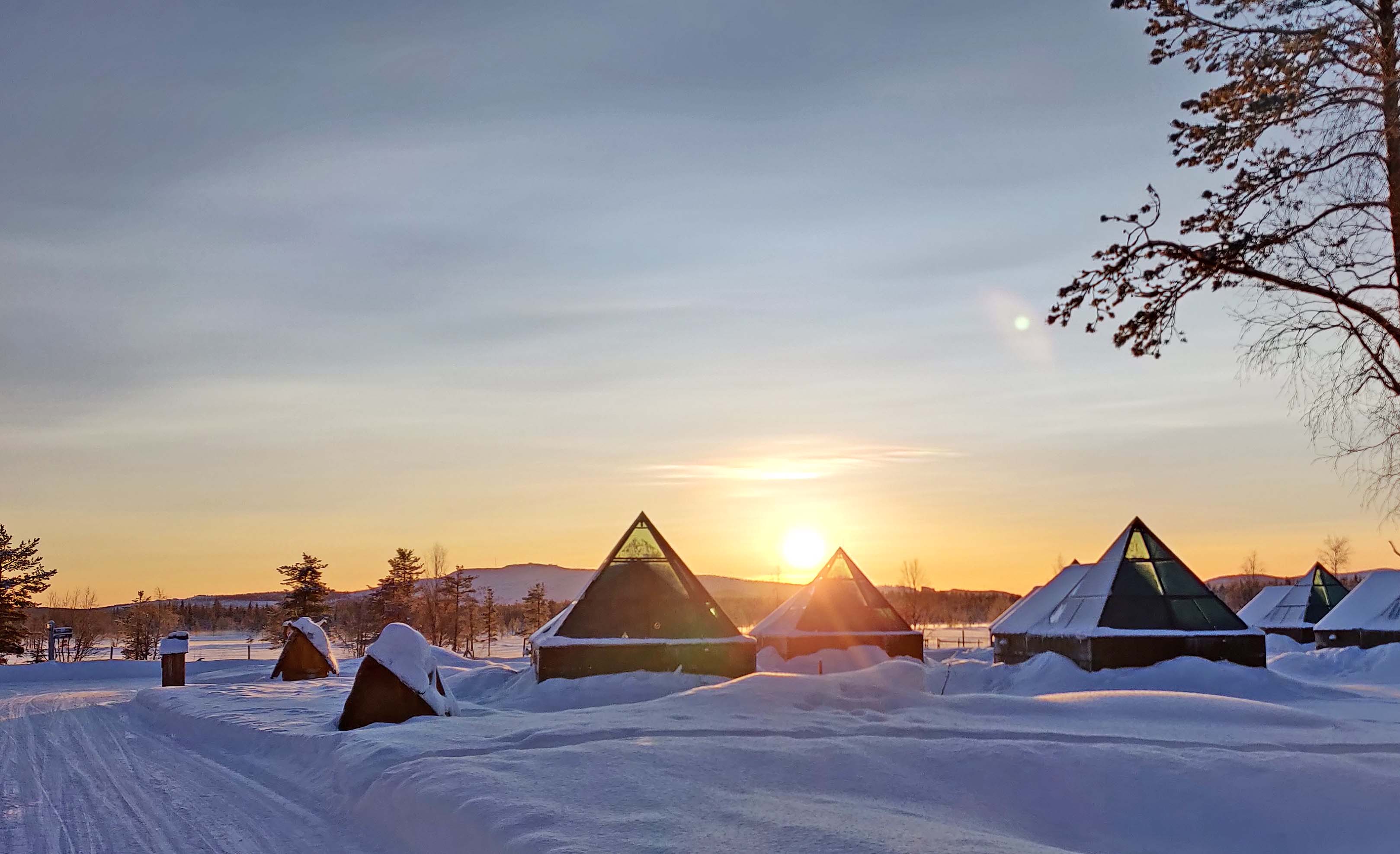 Aurora-pyramids-Leviresort6