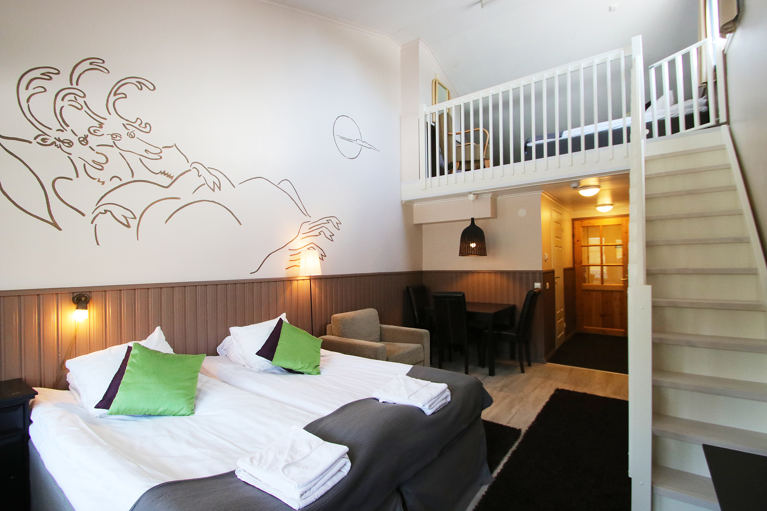 Perhehuone2019-booking