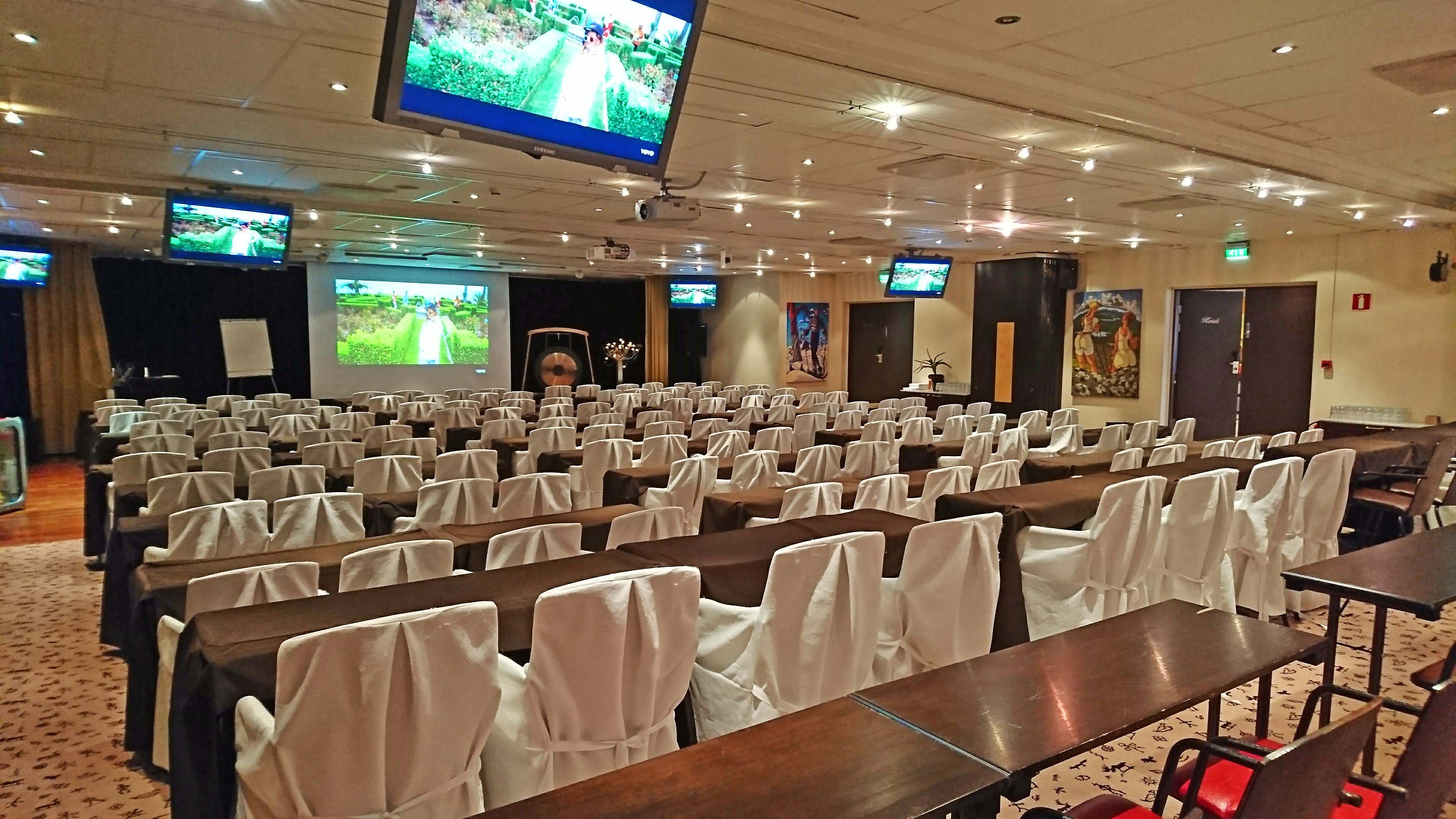 hulluporo-meetingrooms-levi