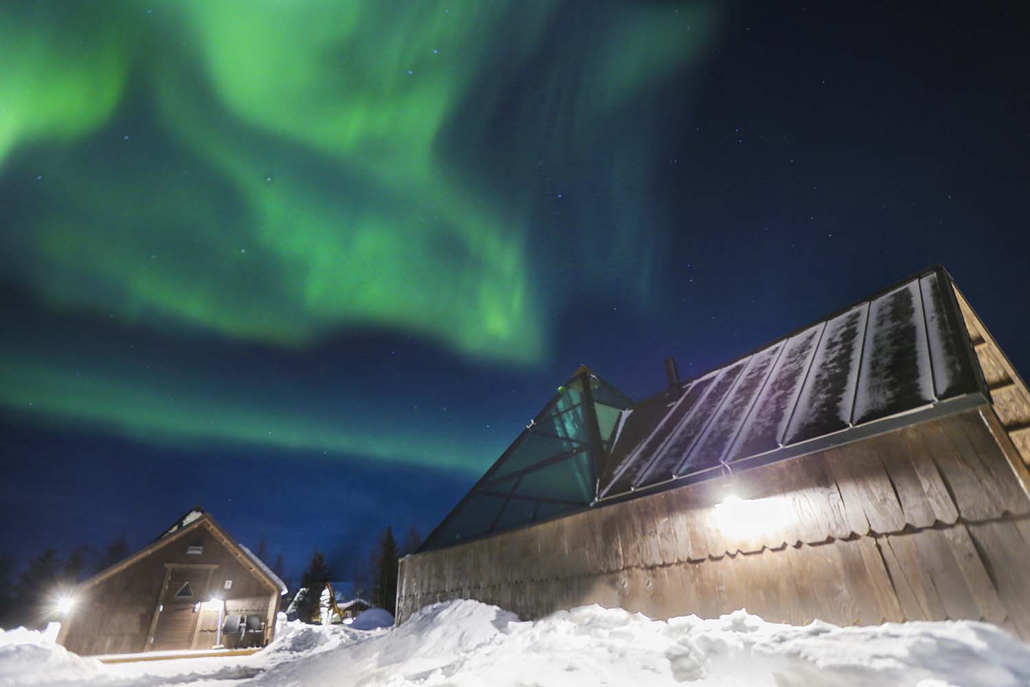 Aurorapyramids_levi-elvesvillage